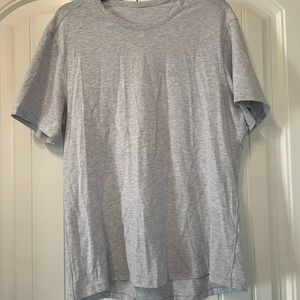 Mens Lululemon tee